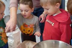 b81f31dd-8983-401c-966b-721f8f8a9099