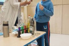 4a7ef1f6-92b7-432f-9d01-bd64a89fe100