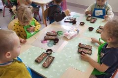 dcb3fc9b-52db-4cb4-bd60-053a5cbc3c1a