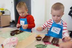 e2f3b98a-c0cd-4da4-a0d0-13a72705e5f7