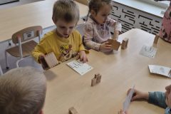 a6c34ef6-459d-4cef-b8cb-52cd615a2261