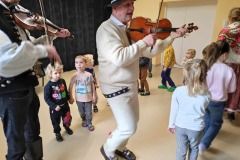 85402636-a21d-45db-b380-2aa1b0c4054e_2_11zon