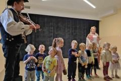 9cd4f18b-dae8-4775-8be4-2b20cae99582_1_11zon