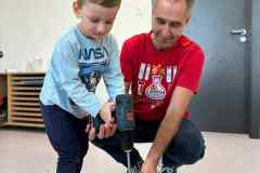 2ed25a9c-44c1-4b2d-9a28-dbdbbb91603d