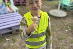 ffe08f9a-bb71-4ac3-b6c3-93b2eadaa3f5