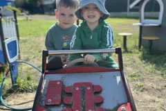 50f0d50b-5d4d-48b3-bea8-6a419a3080f6