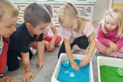 f839911e-0fea-45d6-b760-2a7116adf8d2