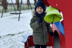 8cea5fb8-f663-419d-8f7b-d6ff8618db3b