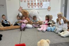 810e1379-8fa0-4f2b-afcb-c053809d0c91