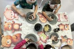 e255eb3a-4cb8-4999-acda-0d467b437de2