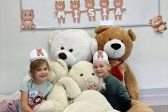 f7c98818-02c6-4950-a37f-e2c437686709