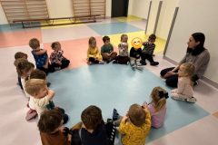 motion_photo_7653639957321804187