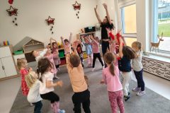 e7bf34bf-8269-4188-8d8e-5b976d790bec