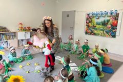 2728e43633cc3503e2eaa2ce01a840c7