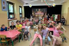 fdf23ba5-2cc0-4504-8687-8c62249ac879