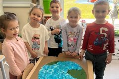 1fde0443-f0b8-46a1-8068-fae1d29a03c8