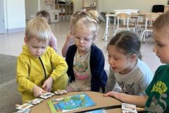 b80197f2-0807-4af3-8f66-7720fe4da85b